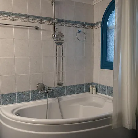 Ferienhaus Myrovolos Apolpaina